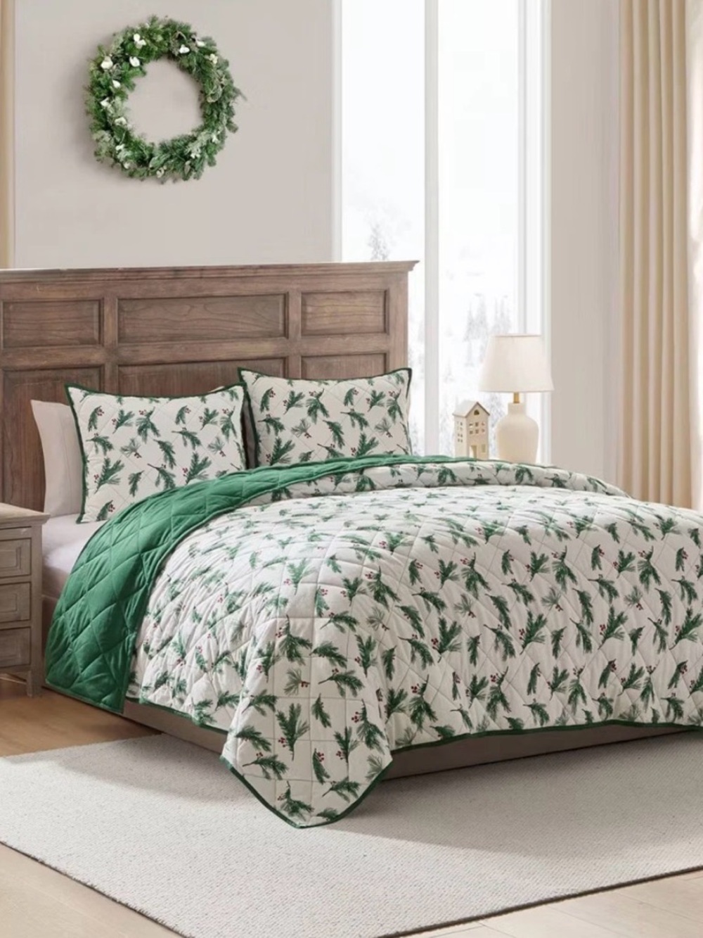 Festive Green and White Pine Branch Reversible Flannel Comforter Set ~ KING - Picture 2 of 8